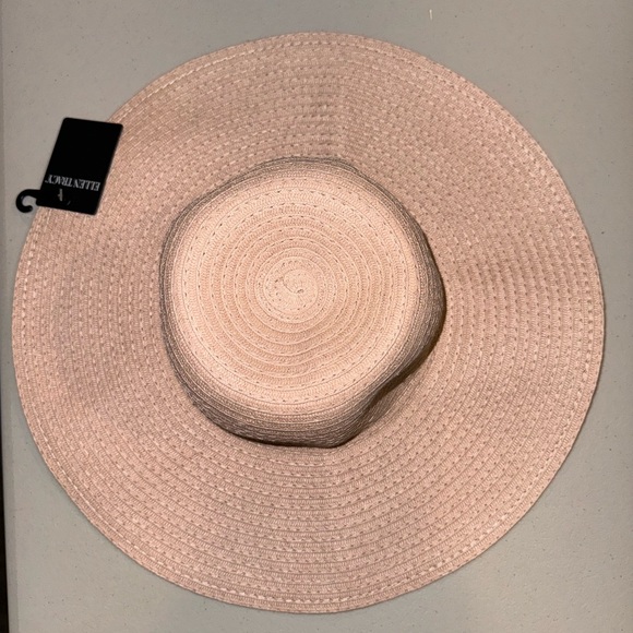 Stylin' Straw Floppy Hat - Picture 3 of 4